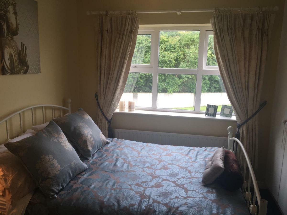 Tara Lodge Galway Luaran gambar